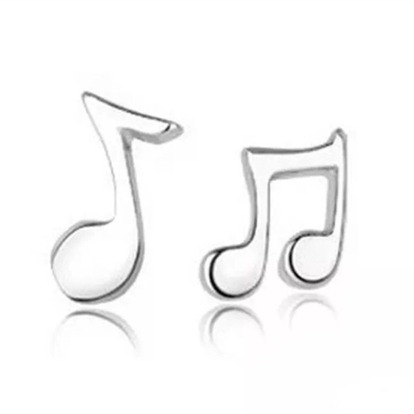 !!LAST PAIR!! Mismatch Silver Music Note Earrings - Picture 3 of 5